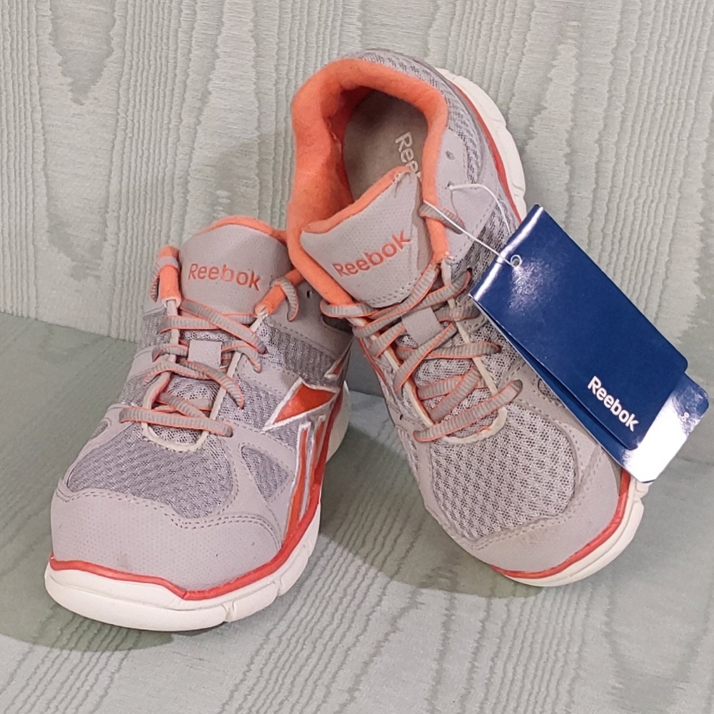 REEBOK Women's Work Shoes SIZE 6W / #077